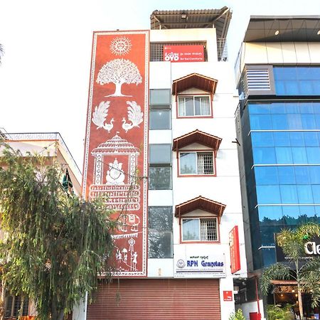 Oyo Hotel Royal Inn Near Nexus Mall Koramangala Bangalore Eksteriør billede